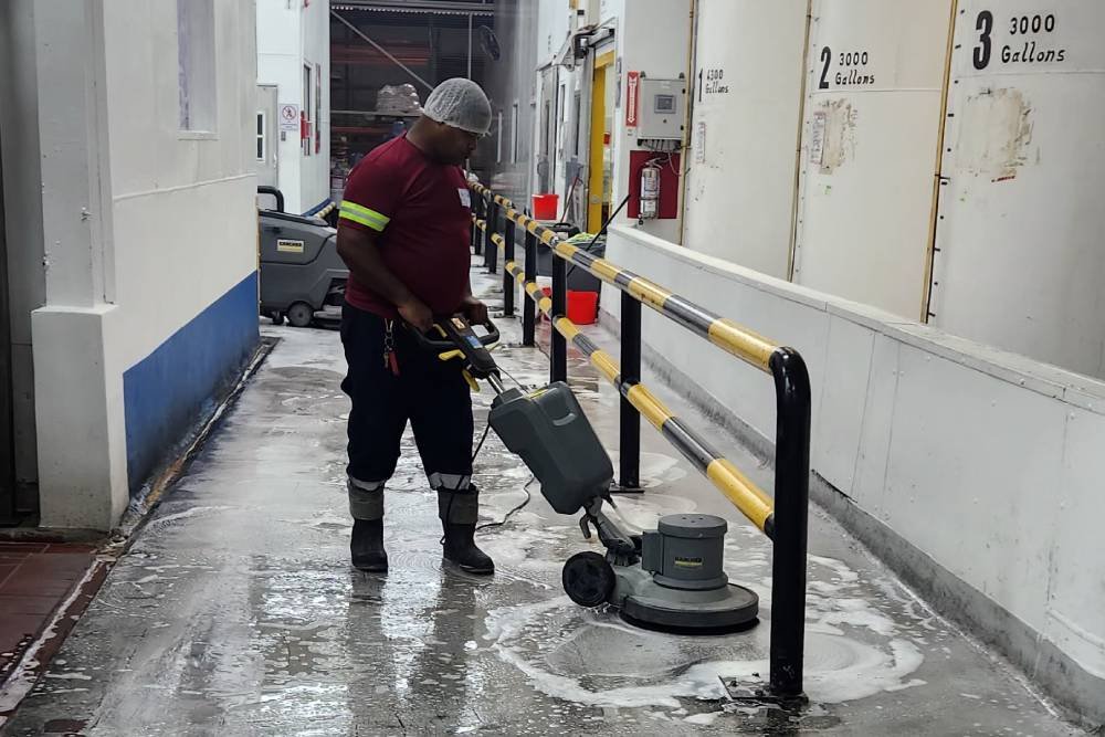 Epoxy Floor Scrubbing
